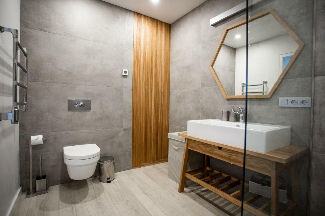 Modern And Spacious Loft Type Apartment 8 With Free Private Parking By "Owl Jazz Apartments" 考纳斯 外观 照片